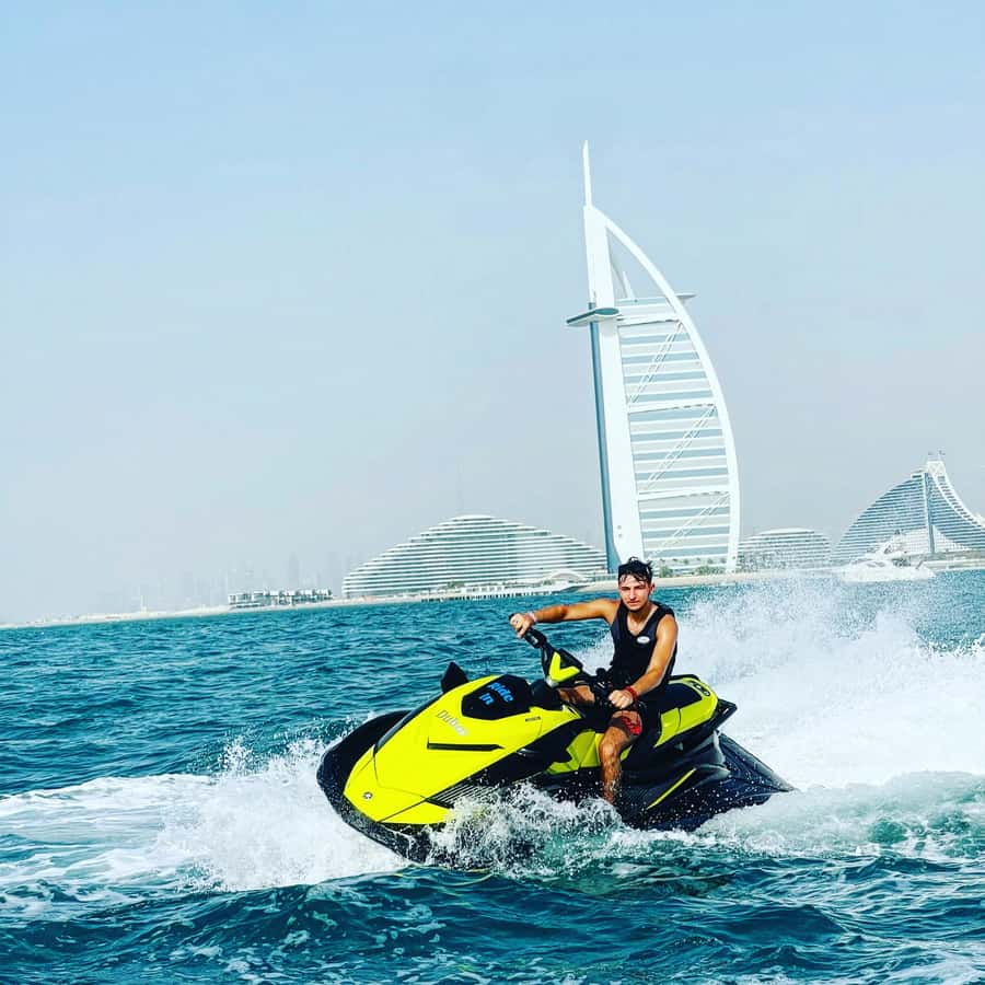 1-Hour Royal Atlantis Jet Ski Tour - Burj Al Arab From the Sea