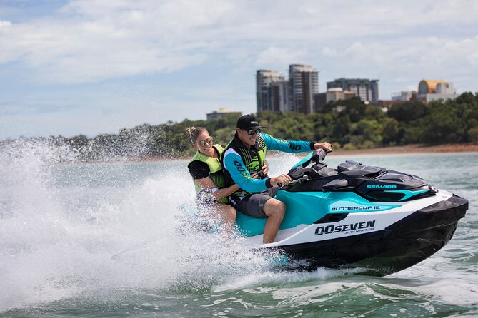 1-Hour Thunderball WWII Adventure Jet Skiing in Darwin - What the guide adds to the ride