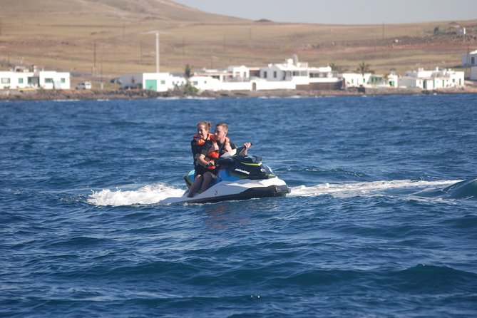 120 min Jet Ski South Route - Sharing a jet ski or riding solo
