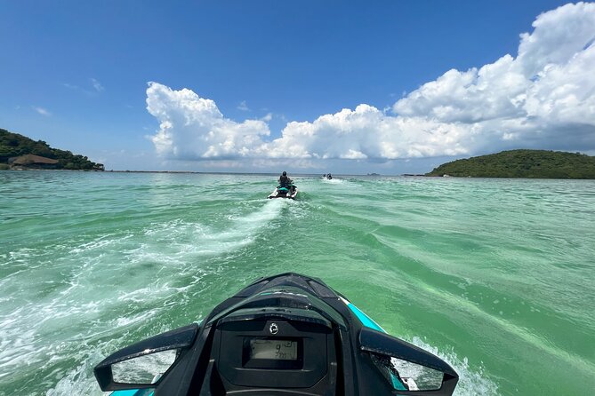 2.5 hours Pig Island-Virgin Islands & Snorkeling Jet Ski Safari - Riding from southern Koh Samui to the islands