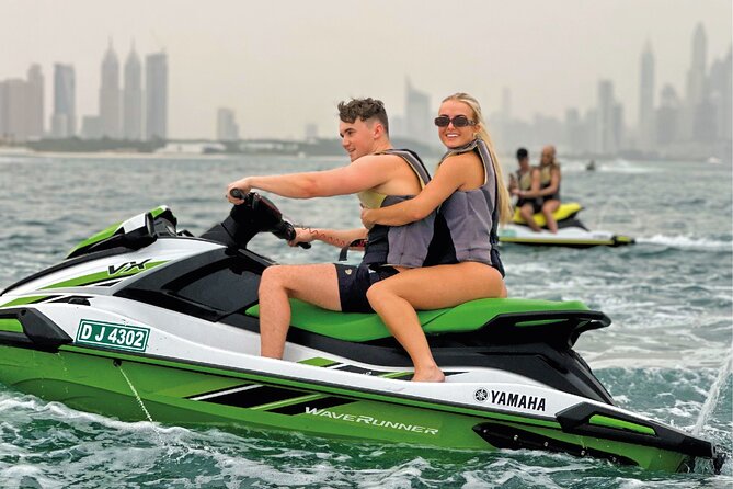 20-Minute Private Dubai Jet Ski Ride - Choosing a jet ski and learning the controls