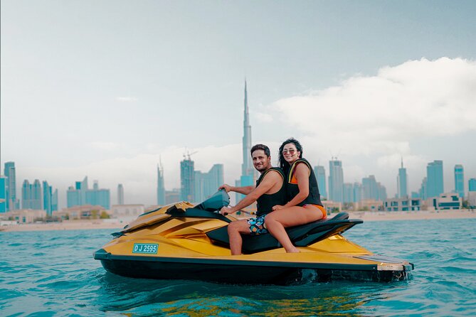 24 Karat Gold Jet Ski Adventure with Burj Khalifa View - How the landmark stops work