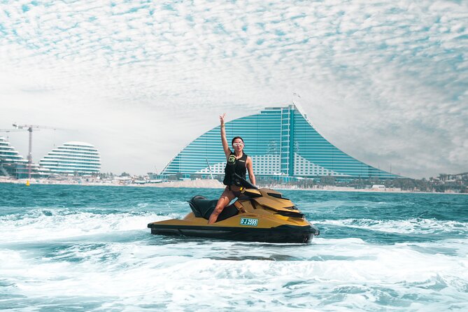 24 Karat Gold Jet Ski Adventure with Burj Khalifa View - Timing, weather, and practical planning