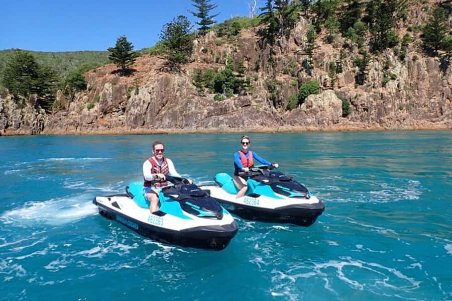 Airlie Beach Jet Ski Tours - Why the small group changes the experience