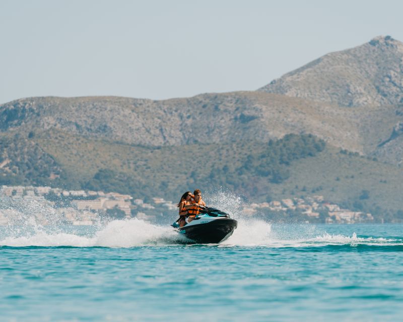Andratx: Jet Ski Tour with Cave Visits and free Photos - Entering s’Argilau Cave by jet ski