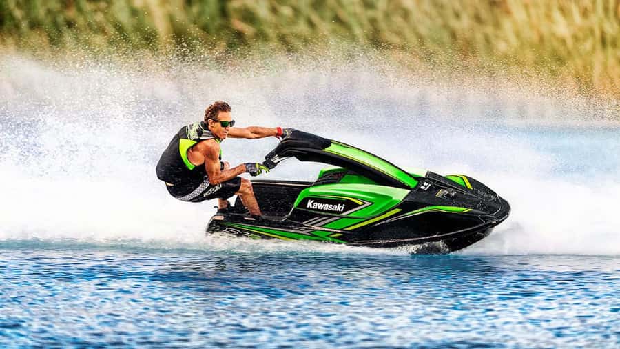 Arabian Sunset Jet Ski Tour – Waves Under the Orange Sky - How the guides shape the experience