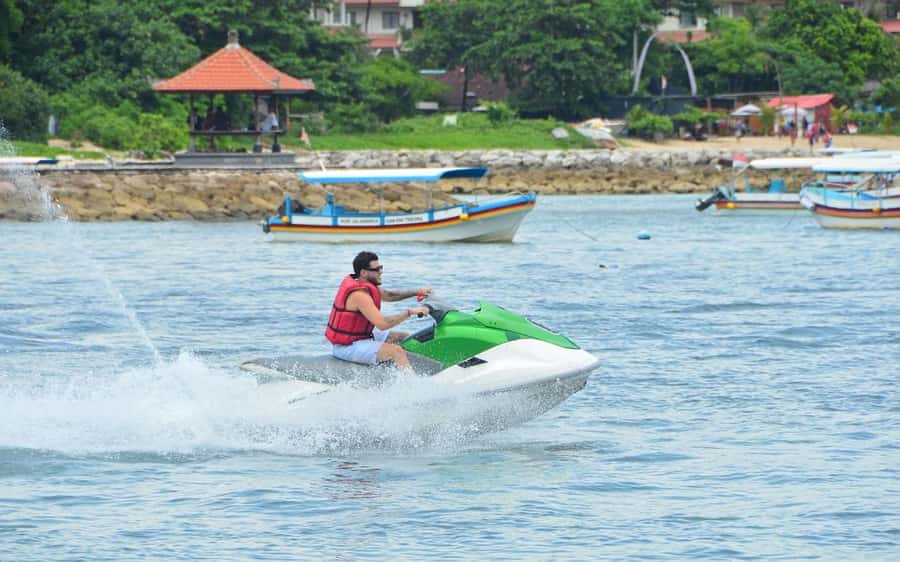 Bali: 30-Minute Jet Ski Selft Drive - Arriving at Tanjung Benoa Beach