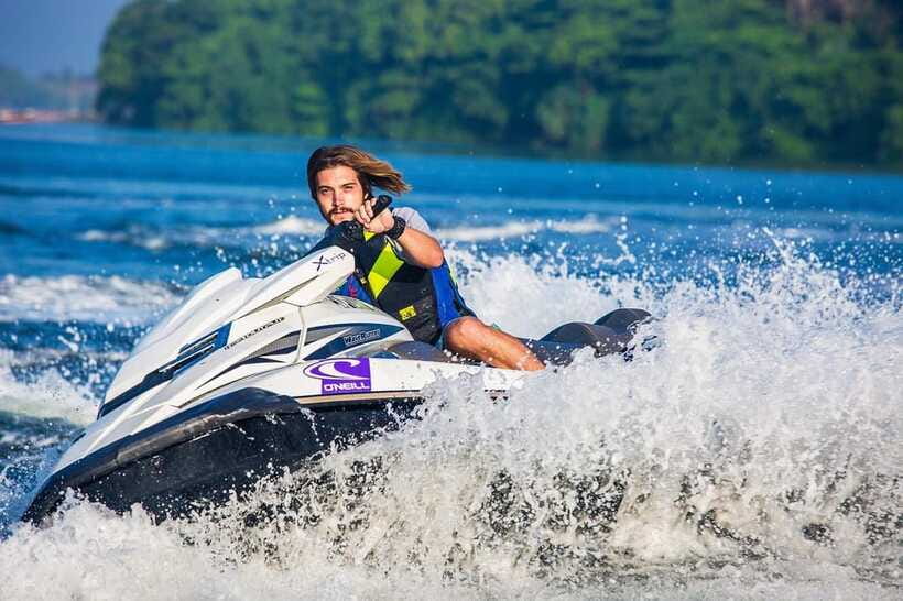 Bali : Jetski Watersport Nusa Dua beach include Transport - Who will get the most from this activity