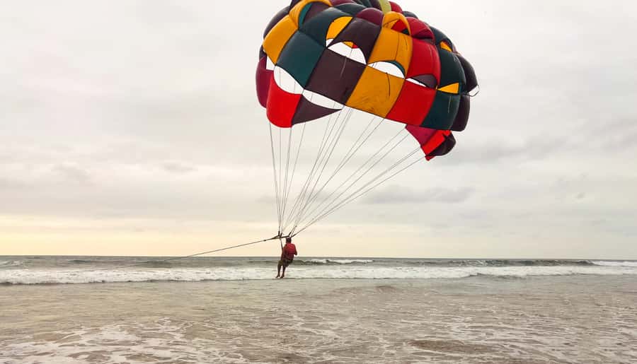 Bali: Parasailing, Jet Ski & Uluwatu Tour with Kecak Dance - From Tanjung Benoa thrills to Uluwatu sunset