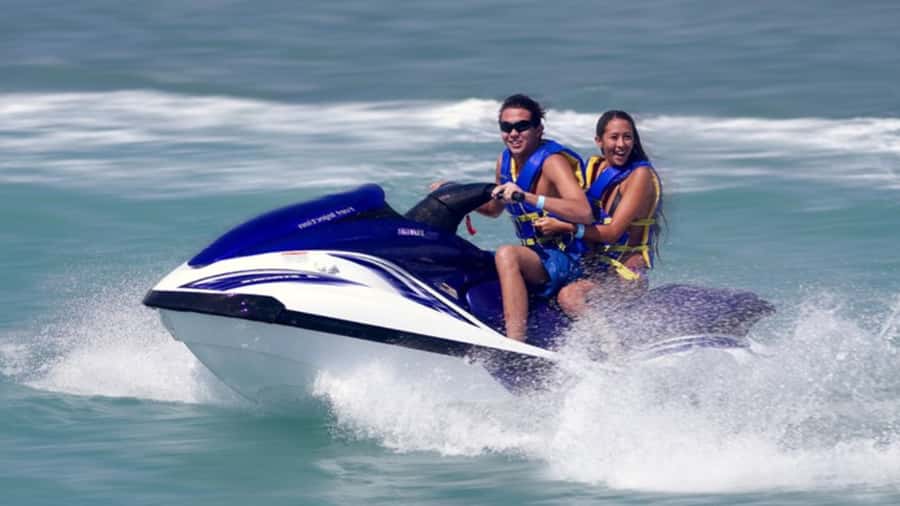 Bali: Watersport Jetski Flyfish Banana Boat Exclusive - The Flyfish ride gives you a brief lift