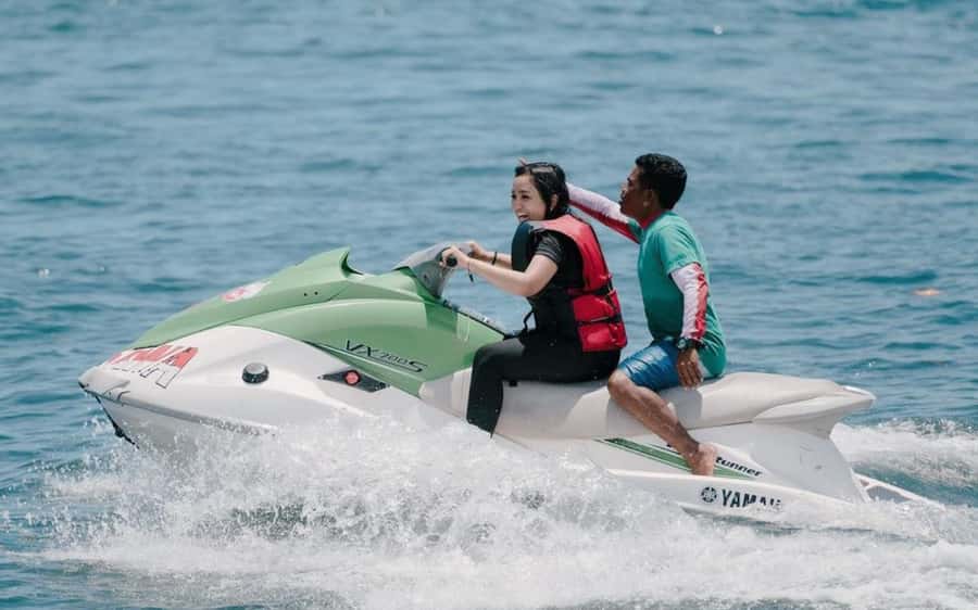 Bali: Watersport Rolling Donut Parasailing Jetski Exclusive - The Jet Ski session with an instructor