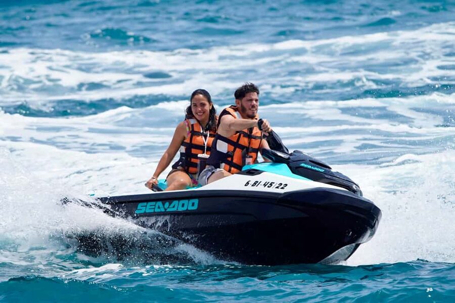 Barcelona: Jet Ski Ride 1 or 2 People w/ Instructor Included - What happens before you reach the water
