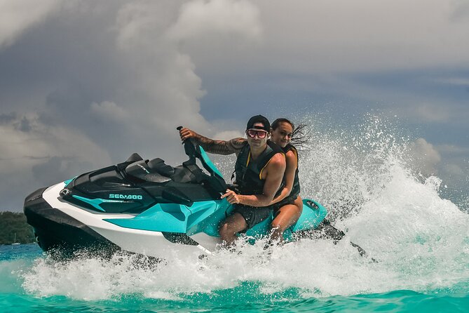 Bora Bora Island Tour By JET SKI - The final stretch and the full island view