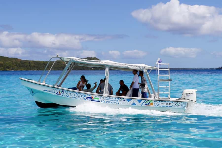 Bora Bora: Jet Ski, Lunch & Shark/ Ray Safari - Starting the day with Bora Bora’s lagoon in view