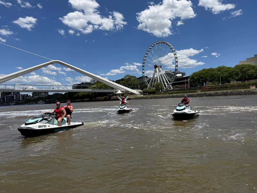 Brisbane River Jet Ski Tour - The Pink Mansion and the Star Casino