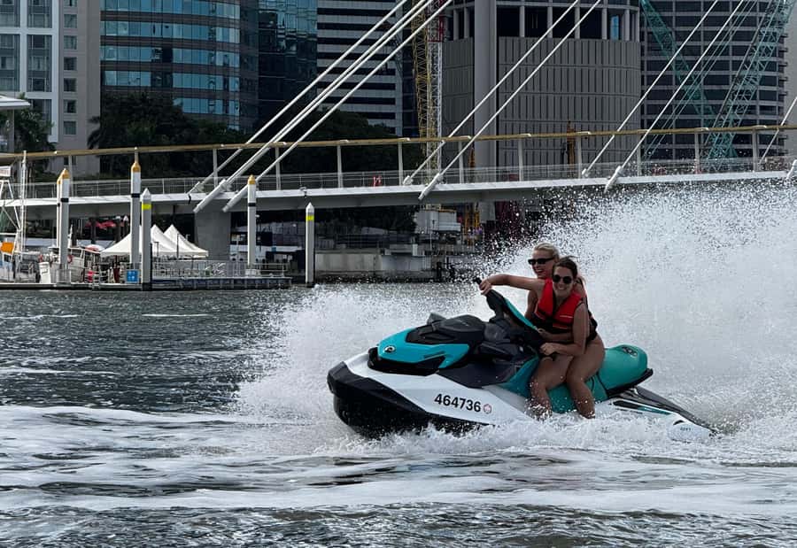 Brisbane: Sunset Jetski Tour on the Brisbane River - Why sunset is the right time for this Brisbane ride