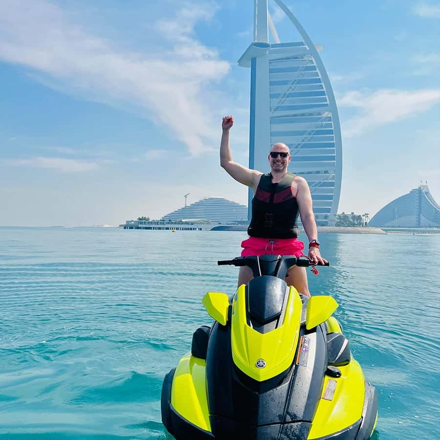 Burj Al Arab View: Thrilling 30-Minute Jet Ski Tour in Dubai - Safety equipment and the role of the instructor