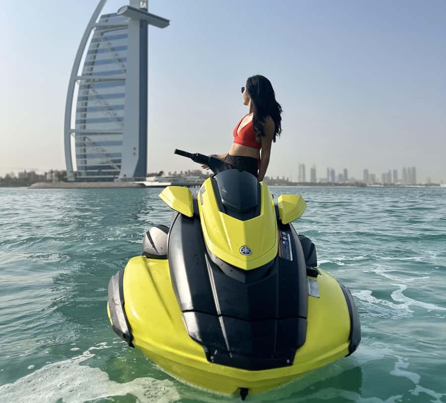 Burj Al Arab View: Thrilling 30-Minute Jet Ski Tour in Dubai - Who should book this Dubai jet ski trip?