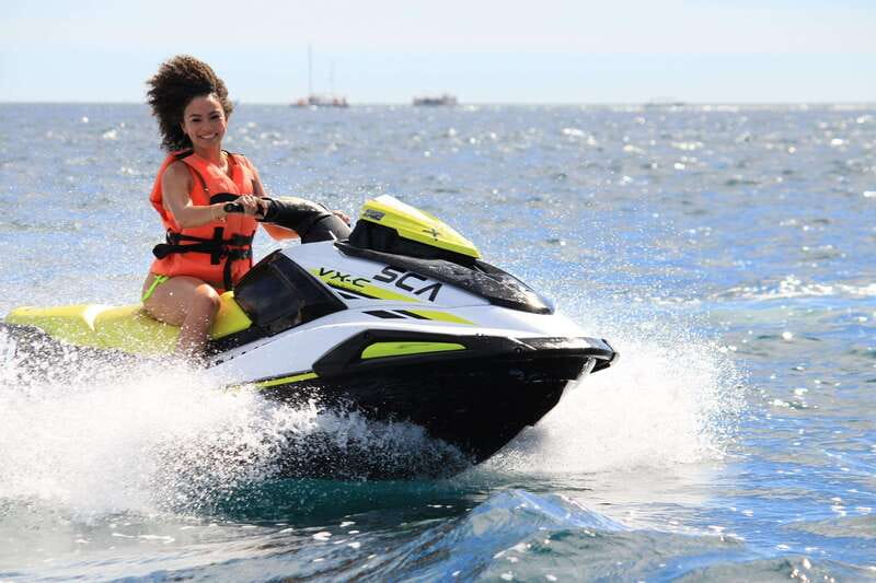 Cabo San Lucas Bay: Guided Jet Ski 30 minutes Rental - Booking flexibility and timing