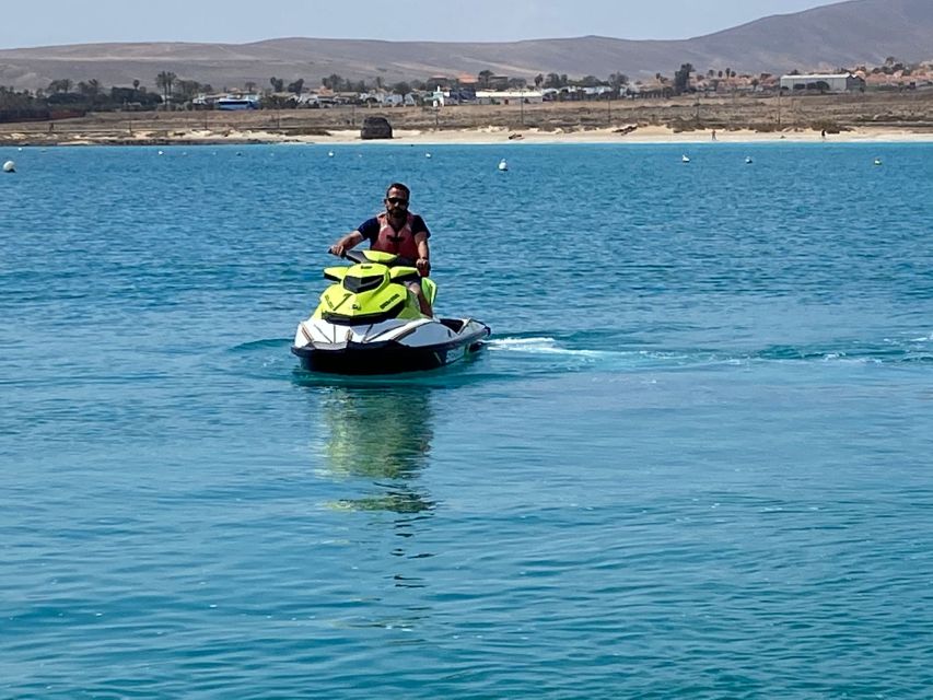 Caleta de Fuste: Jet Ski Circuit Experience - The limits of a 20-minute circuit