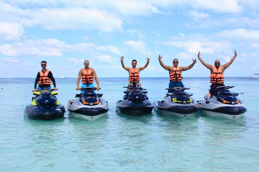 Cancun: Jet Ski Rental in Ocean Side - How it compares with a lagoon-based ride