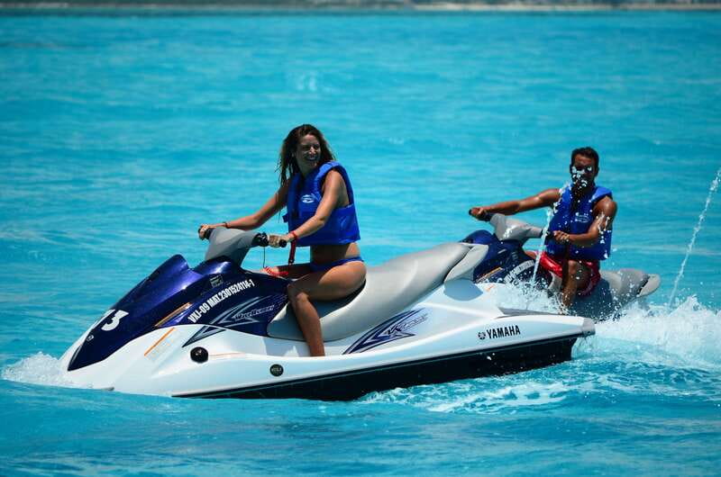 Cancun: Waverunner in Nichupte Lagoon - Your first 30 minutes at the dock