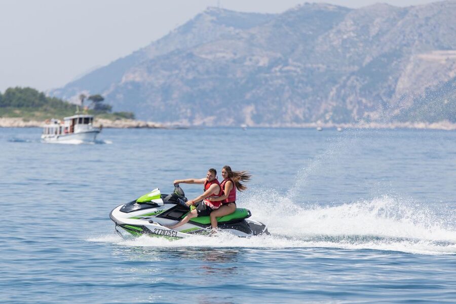 Cavtat: Jet ski rental - Who will enjoy this Cavtat activity most