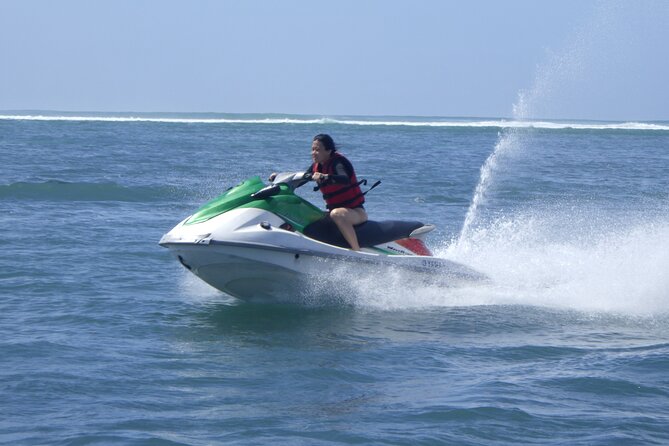 Drive Self Jet Ski Half an Hour - The staff and the feel of the operation