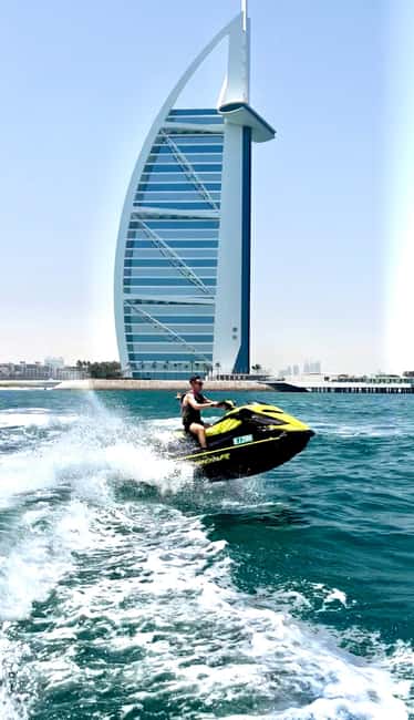 Dubai: 30-Minute Jetski Tour - The guide makes the difference