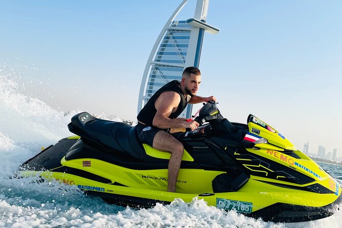 Dubai: 30min Jet Ski: Burj Al Arab w Pics, Videos, free Ice Cream - Safety briefing and getting comfortable on the controls