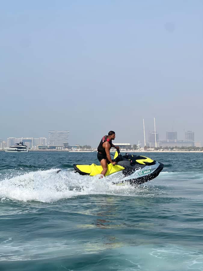 Dubai East: Guided JetsKi Ride with Sound System! - Key points before you book