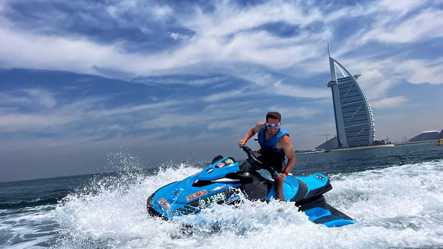 Dubai Jet Ski: Burj Khalifa, Burj Al Arab, Pics & Ice Cream! - Cruising past the Burj Al Arab