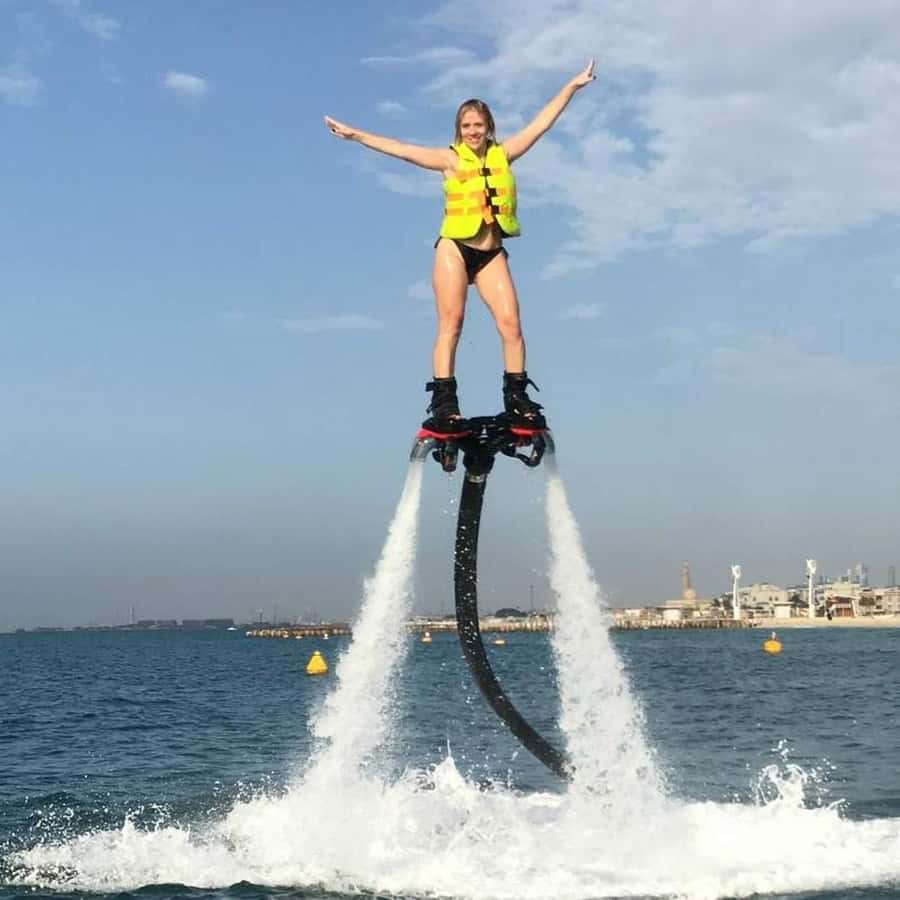 Dubai: Jet ski & Flyboard in Dubai Free Ice Cream - Jet ski and flyboard in one compact Dubai outing