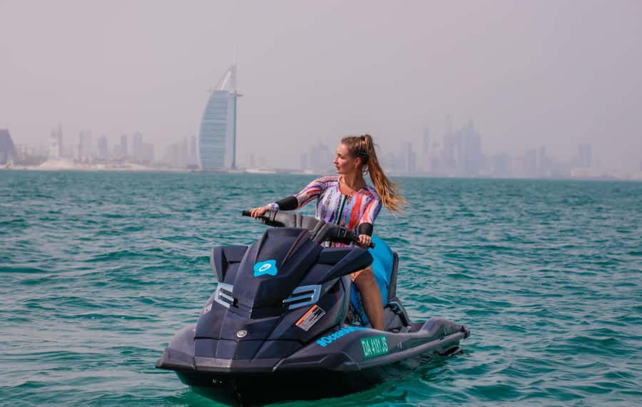 Dubai: Jetski, Burj Khalifa, Burj Al Arab, Juice, & Photos - How fast and physical is the ride?