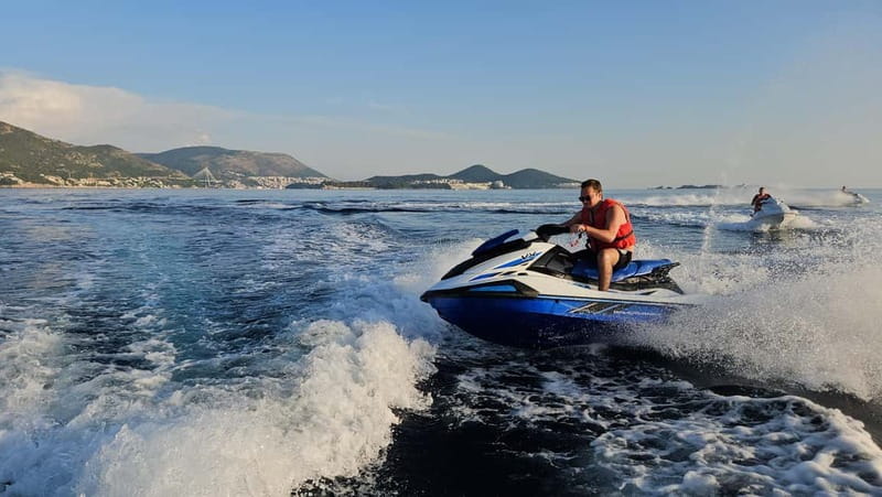 Dubrovnik: Jet Ski Rental with Snorkelling Equipment - What one hour really allows