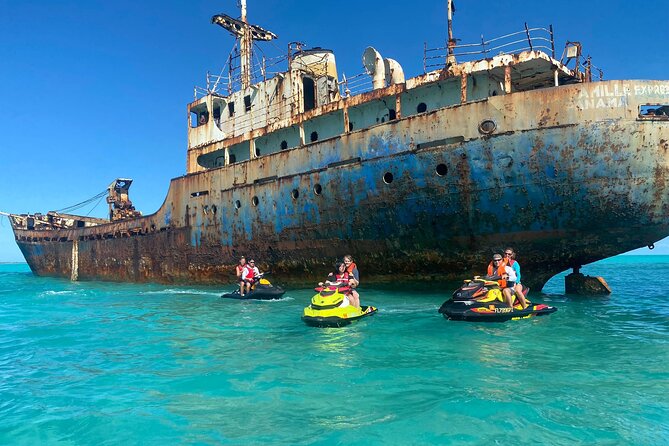 FAMOUS SHIPWRECK, Tiki Bar & Iguana Island Private Jet Ski Tour - Starting at Long Bay with a Sea-Doo beneath you