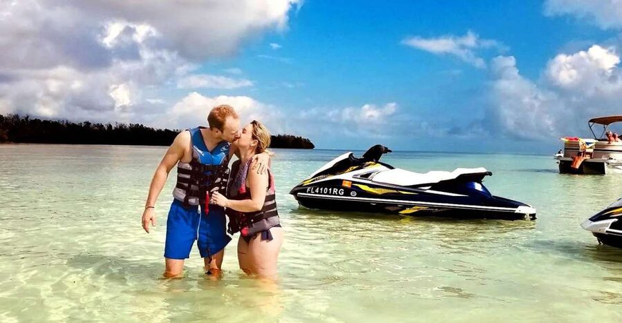 Fort Walton Beach: Explore Private Islands on Jet Skis - Riding along Okaloosa Island and the intracoastal waterways