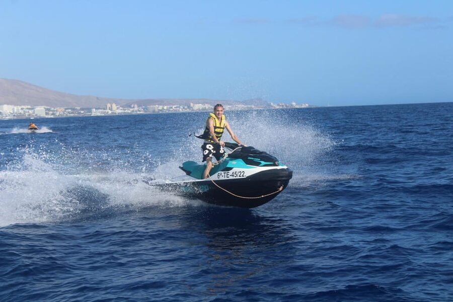 From Puerto Colon : 1 hour adrenaline JetSki tour - FAQ