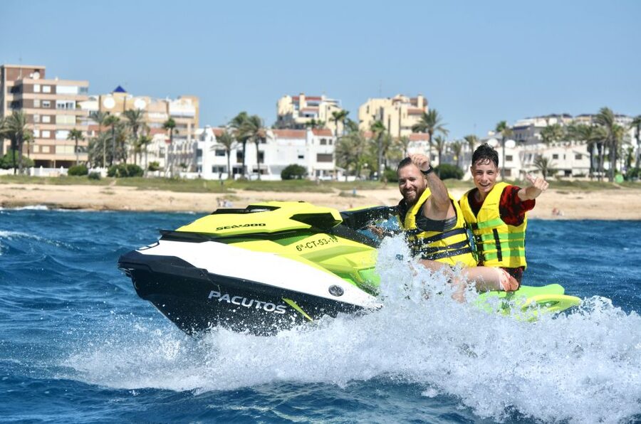 from Torrevieja: Jet ski tour without a license. - How the service affects the experience