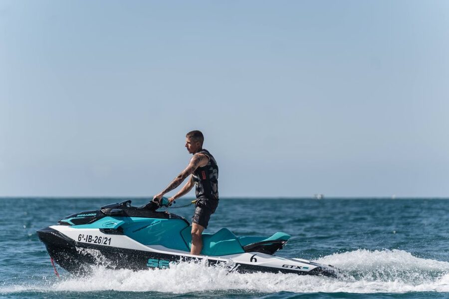 Fuengirola: Best Jet Ski Rental - Who Will Enjoy This Most