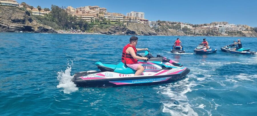 Fuengirola: Jet Ski Rental - Who Will Enjoy This Most?