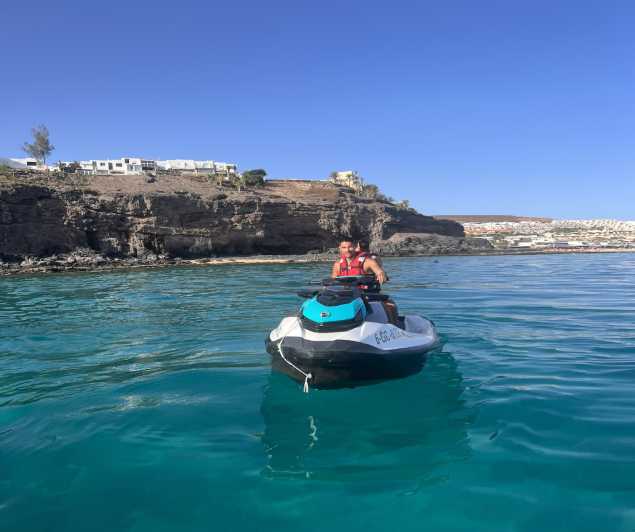 Fuerteventura : 30 minute JetSki Rental without licence - Riding the supervised circuit