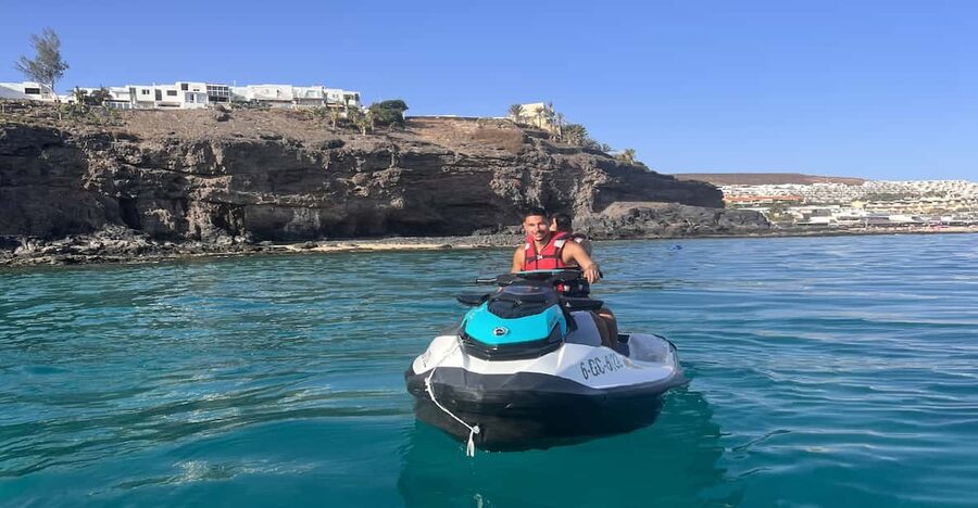 Fuerteventura : 30 minute JetSki Rental without licence - What happens before you get on the water