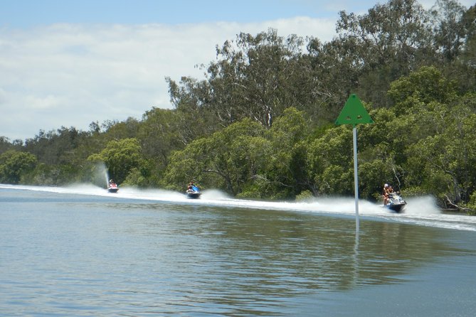 Glasshouse Twister - 90 min jet ski experience - How the guides shape the experience