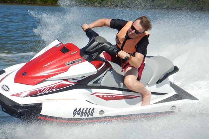 Glasshouse Twister - 90 min jet ski experience - Clothing, weather and practical comfort