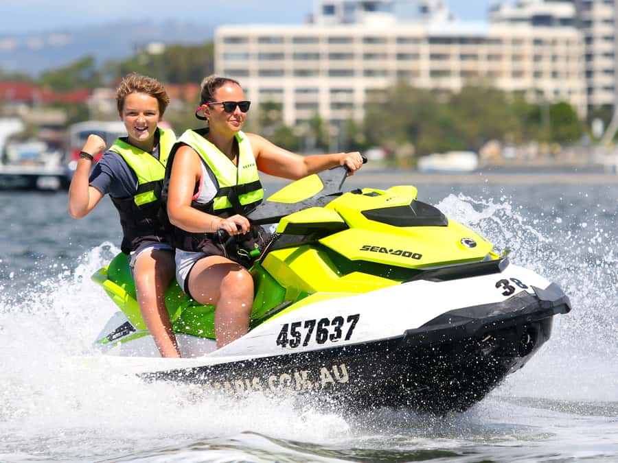 Gold Coast:Full Speed 30-Minute Jet Ski Safari-No Slow Zones - The 30-Minute Route Toward South Stradbroke Island