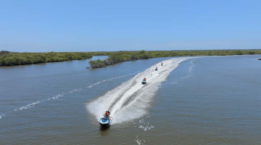 Gold Coast: Stradbroke Island Jetski Tour - Leaving Masthead Way for the waterways