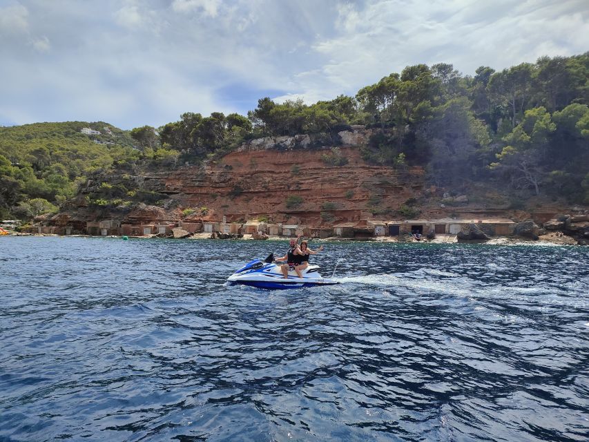 Ibiza Jet Ski Tour: San Antonio to Cala Salada - No License - What the 30-minute route feels like