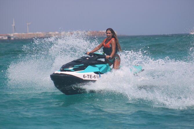 Jet Ski Activity to Lobos Island from Corralejo - How the price works for couples