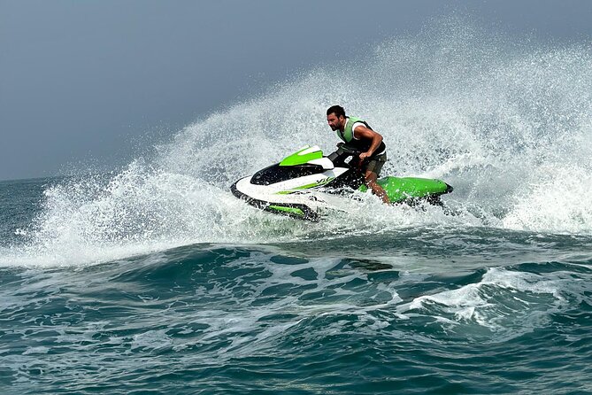 Jet ski Dubai 30 minute Guided Sightseeing Tour - Safety first, then speed